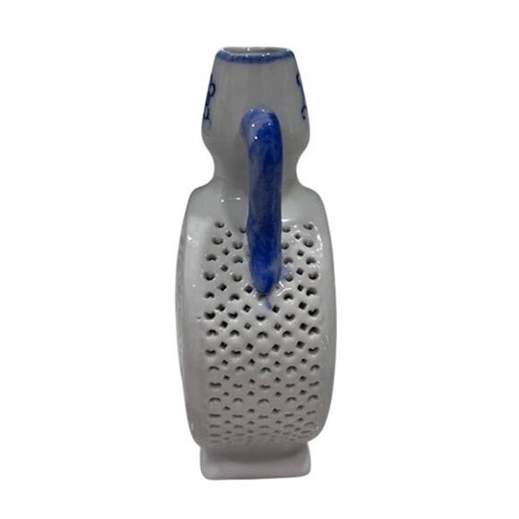 Vintage Chinese Small Porcelain Reticulated Blue & White Handmade Vase - 4.5" - Picture 3 of 6